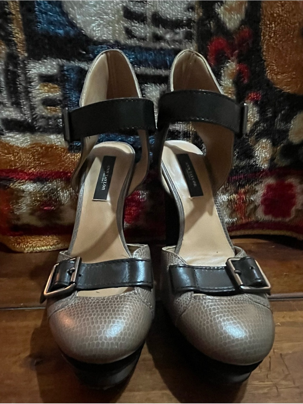 Ann Taylor Lilia Platform
